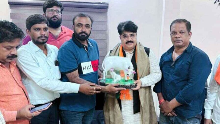 नगर पालिका अध्यक्ष अब्दुल गफ्फार मेमन ने किया भाजपा प्रदेश महामंत्री रामू रोहरा का भव्य स्वागत, स्थानीय मांगों से कराया अवगत