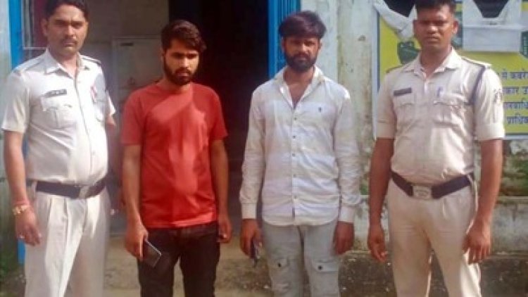 महासमुंद से कार चोरी कर कबीरधाम में छोड़कर फरार, पुलिस को राजस्थान के 2 अन्तर्राज्यीय चोरों को गिरफ्तार करने में मिली कामयाबी