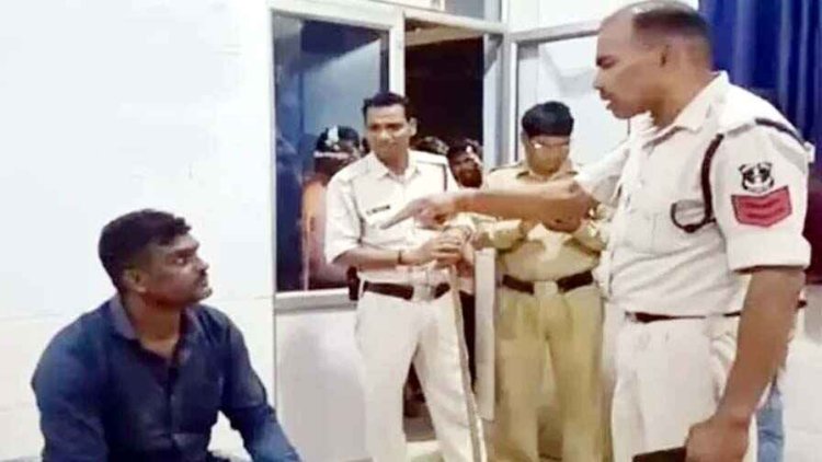 महिला मंत्री के रिश्तेदार ने शराब पीकर बस स्टैंड में किया हंगामा, पुलिस कर्मी से बदसलूकी, हेड कांस्टेबल ने रोका तो अफसरों ने कर दिया लाईन हाजिर