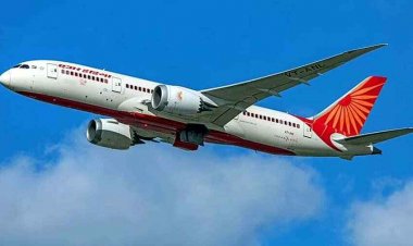 बिलासपुर आ रही फ्लाइट समेत कई विमानों को बम से उड़ाने की धमकी, मची खलबली, मुसाफिरों को उतारकर की गई जांच, खबर निकली अफवाह