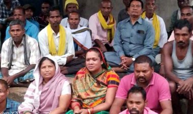 हाथियों के आतंक से परेशान एक दर्जन गांव के ग्रामीणों ने बैठक में लिया फैसला, 30 अक्टूबर को कलेक्टर को मांगों को लेकर सौंपेंगे ज्ञापन