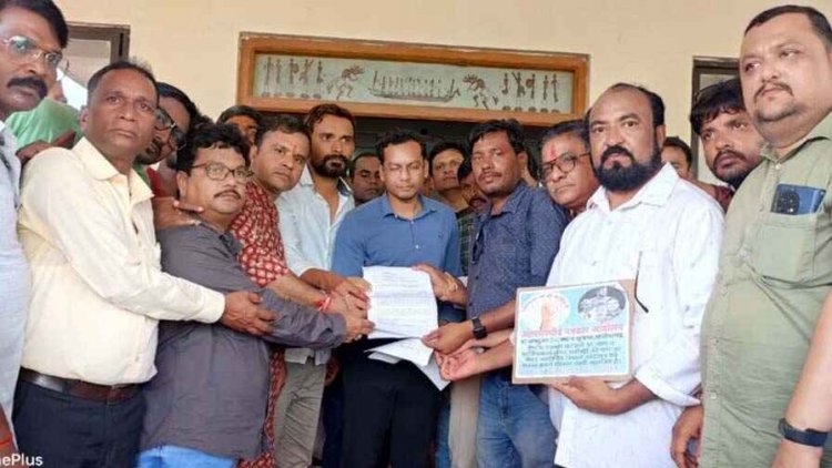 पत्रकार बप्पी राय व साथियों की बिना शर्त रिहाई व दोषियों के खिलाफ सीबीआई जांच की मांग, पत्रकारों का विशाल धरना सहित उग्र प्रदर्शन