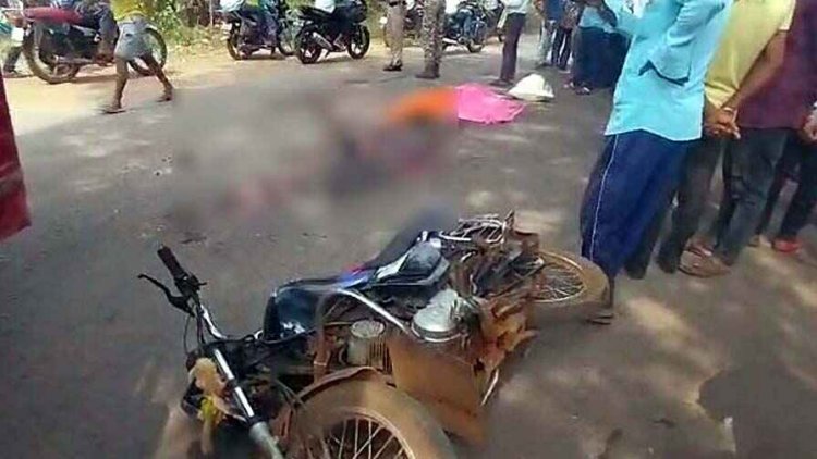 भैंसों के झुंड के टकराने से सड़क पर गिरे बाइक सवार पति-पत्नी, सामने से आ रही ट्रक ने महिला को रौंदा, मौके पर हुई दर्दनाक मौत, जांच में जुटी पुलिस