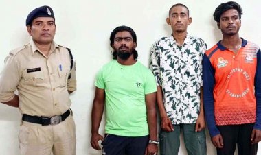 धमतरी में बेकाबू गुंडों का कहर, गौरा गौरी विसर्जन के दौरान चाकूबाजी, एक युवक की मौत, दूसरे की हालत नाजुक, 2 नाबालिग समेत 5 आरोपी गिरफ्तार