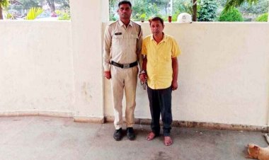 छत्तीसगढ़िया क्रान्ति सेना की चेतावनी के बाद छत्तीसगढ़ के लोगों के खिलाफ अपशब्द लिखने वाले संजय कुमार सिंह को पुलिस ने किया गिरफ्तार