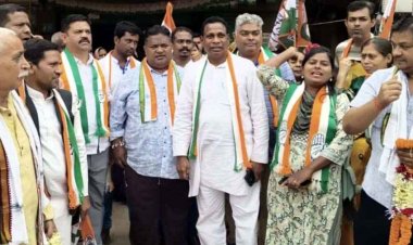 आकाश को विजय दिलाने घर-घर पहुंची अंबिका मरकाम, विधायक जनक ध्रुव प्रचार में लगे डोर टू डोर, सरकार किसानों का धान कम खरीदना चाहती है -भूपेश बघेल