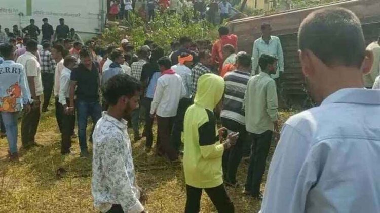 छग में दर्दनाक सड़क हादसा, यात्री बस हुई हादसे की शिकार, अफरातफरी का माहौल, 15 घायल, बस चालक मौके से फरार, उत्तराखंड में 15 लोगों की मौत