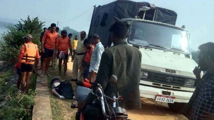 डैम में मिली युवक की लाश, इलाके में फैली सनसनी, SDRF की टीम ने की रेस्क्यू, पेड़ पर लटकती मिली नग्न लाश, खुदकुशी की आशंका