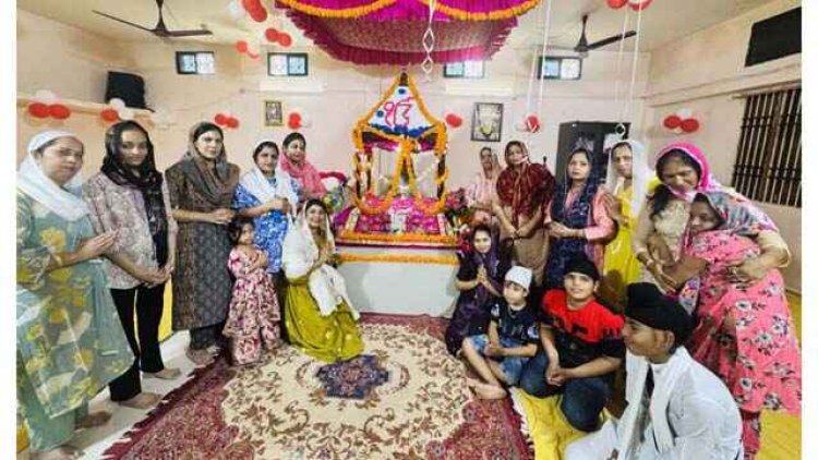 प्रदेश में प्रकाश पर्व की धूम, गुरुनानक जयंती पर गुरुद्वारे में शबद-कीर्तन का हुआ आयोजन, लंगर में शामिल हुए लोग, खालसा स्कूल में सजा विशेष दीवान