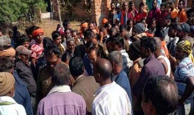 दंतैल हाथी ने कुचलकर ग्रामीण को कुचलकर उतारा माैत के घाट, शव के किए कई टुकड़े, रेंजर से बोरे में उठवाया, आक्रोशित ग्रामीणों ने किया चक्काजाम