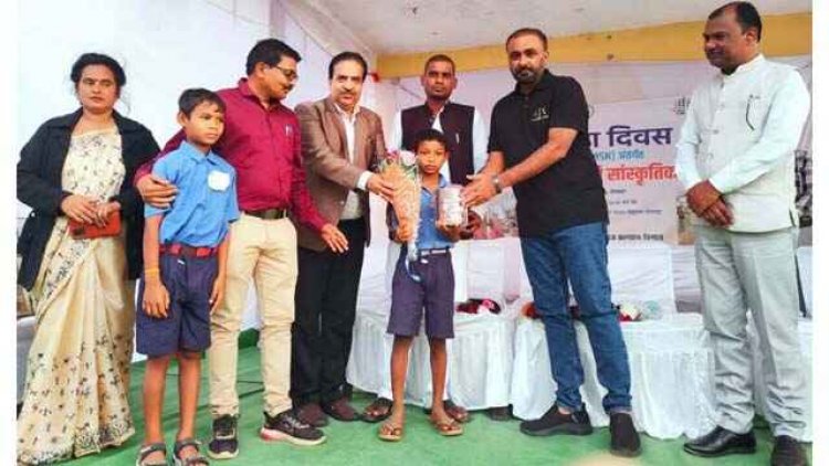 दिव्यांग बच्चों की खेलकूद और सांस्कृतिक प्रतियोगिता आयोजित, गफ्फू मेमन- दिव्यांगजन भी विकास में बराबरी से भागीदारी कर रहे