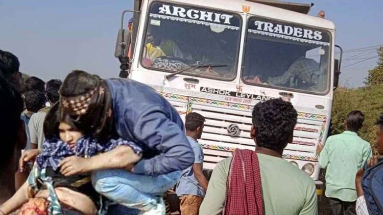 हाइवा ने बाइक को मारी ठोकर, पीछे बैठी युवती की हालत नाजुक, बस की टक्कर से सायकल सवार की मौत, ट्रैक्टर-ट्रॉली पलटी, चार आदिवासियों की गई जान