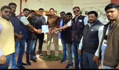 एक और पत्रकार को सूचना के अधिकार 2005 अधिनियम के तहत जानकारी मांगने पर मिली जान से मारने की धमकी, पत्रकारों ने सौंपा ज्ञापन