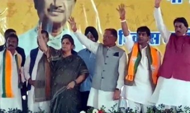 217 करोड़ के कार्यों का किया भूमिपूजन और लोकार्पण, जवानों की शहादत पर CM ने जताया दुख, आज महापौर और अध्यक्ष पदों के लिए आरक्षण प्रक्रिया