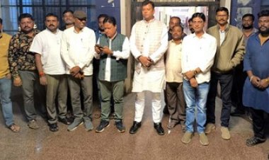 जहरीली गैस से स्कूली बच्चों की बिगड़ी तबीयत, सीमेंट प्लांट के आसपास इलाका सील, विधायक संदीप साहू ने अस्पताल में जाकर जाना हाल