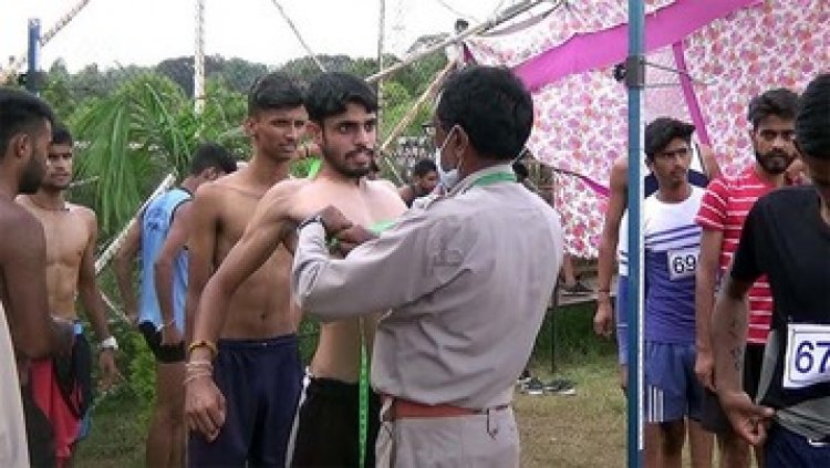 फारेस्ट गार्ड व ड्राइवर के 1628 पदों पर भर्ती में फिर घोटाला, उम्मीदवारों का चेहरा देखकर शारीरिक मापदंड, FIR और वन मंत्री के इस्तीफे की उठी मांग