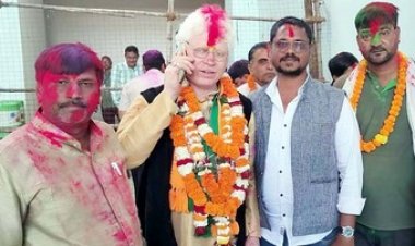 आरंग नगर पालिका के 17 में से 10 वार्डों में बीजेपी का कब्जा, BJP के संदीप जैन बने नगर पालिका अध्यक्ष, कांग्रेस के समीर गोरी बने पार्षद