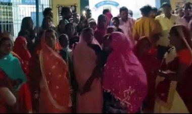 नहा रही महिलाओं से गाली-गलौच कर परेशान करने वाले 7 आरोपी गिरफ्तार, बाकी आरोपियों की तलाश जारी, पूरे गांव में नाराजगी का माहौल