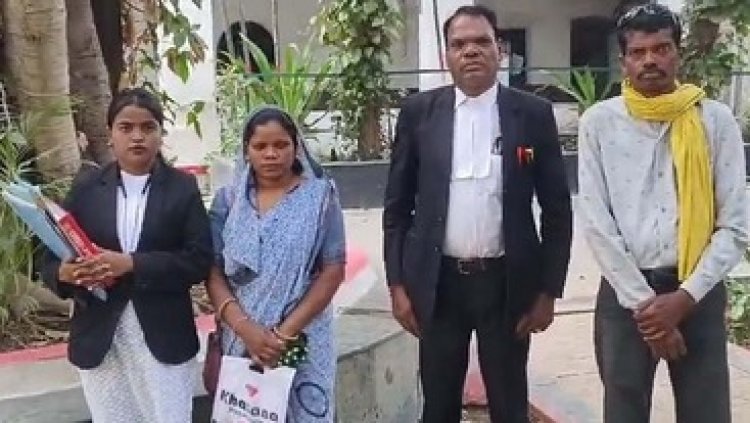 सरपंच की मौत के बाद मुआवजे की रकम पर हो रहा विवाद, गांव की महिला ने किया पत्नी होने का दावा, पहली धर्मपत्नी ने की शिकायत