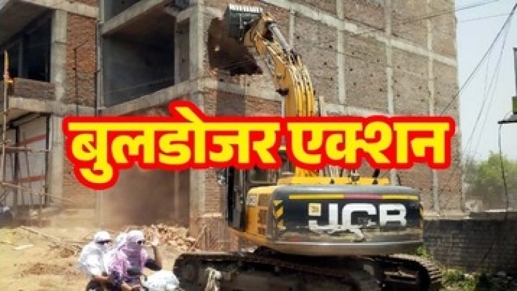 रायपुर निगम ने डूमर तालाब से सरोना जाने वाले मुख्य मार्ग के पास 2400 वर्गफीट भूखंड में व्यावसायिक अवैध निर्माण को किया ध्वस्त