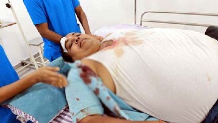 आपतिजनक हालत में युवक-युवती को देखकर डॉक्टर ने दी समझाइश, डॉ. पर किया जानलेवा हमला, आरोपी मोहन गिरफ्तार, युवती मौके से फरार