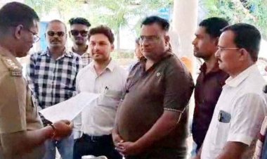 भोले-भाले लोगों से 5100 रुपये लेने का आरोप, झाड़-फूंक का वीडियो सोशल मीडिया पर वायरल, समाज के लोगों ने लगाई इंसाफ की गुहार