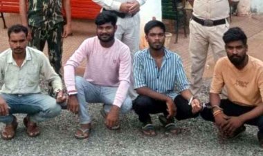 गौ तस्करी के खिलाफ धमतरी पुलिस को मिली बड़ी कामयाबी, 5 गायों सहित 4 आरोपी गिरफ्तार, बिना नंबर की पिकअप वाहन जप्त