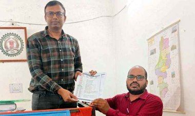 रिश्वत की मांग कर शिक्षक संगठन के पदाधिकारीयो को कार्रवाई की धमकी देने वाले बीईओ के खिलाफ तहसीलदार को सौंपा ज्ञापन