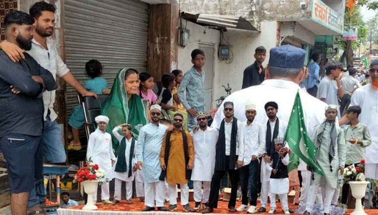 शानो शौकत से आक़ा के दीवानों ने रायपुर-नवापारा-राजिम-बिलासपुर-बालोद-कोरबा-मुंगेली-छुरा समेत पुरे देश में निकाला ईद मिलादुन्नबी का जुलुस