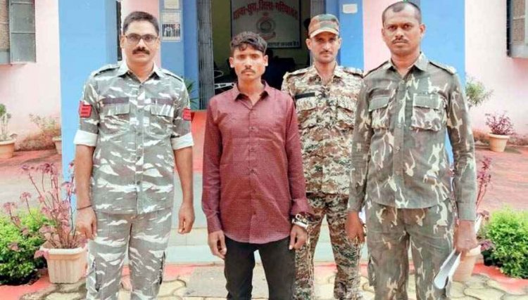 धारदार तलवार लहराकर युवक ने फैलाई दहशत, पुलिस ने फौरन लिया एक्शन, आरोपी चुम्मन को गिरफ्तार कर भेजा सलाखों के पीछे