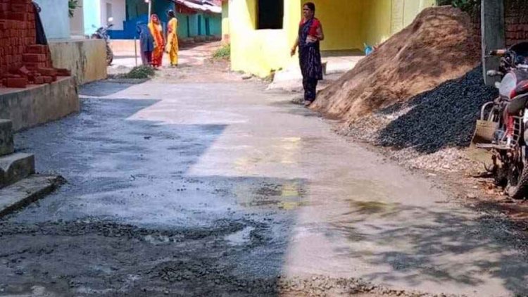 नगर पंचायत में भ्रष्टाचार का बोलबाला, वार्ड 2 के पार्षद की मिलीभगत से बीटी रोड निर्माण में अनियमितता, शिकायत के बाद भी अधिकारी नदारद