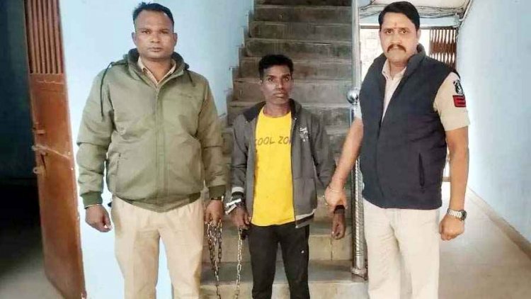 आरंग के बंद ढाबे में बत्ते से मारकर युवक की हत्या, स्टाफ क्वार्टर में कुक से हुआ विवाद, पुलिस ने आरोपी मिस्त्री को गिरफ्तार कर भेजा जेल