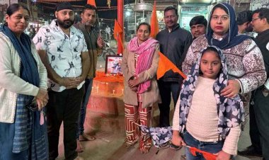 साहिबजादों के बलिदान दिवस पर गरियाबंद में शौर्य का प्रदर्शन, बाइक रैली और कैंडल जलाकर दी श्रद्धांजलि, वीर बालकों को किया नमन