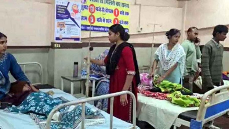 स्कूल के पास एक्सपायरी दवाइयां जलाने से छात्राओं की बिगड़ी तबीयत, 8 बच्चियां अस्पताल में भर्ती, परिजनों में मचा हडकंप, होगी जांच