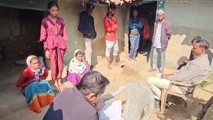 युवक ने कर ली आत्महत्या, बच्चों से मंगाया पेट्रोल, फिर नशे की हालत में खुद पर लगाई आग, अस्पताल जाने से किया इंकार, पसरा मातम