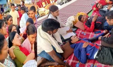 CAF कैंडिडेट्स ने घेरा गृहमंत्री का बंगला, 11 दिनों से अनशन पर बैठे डीएड अभ्यर्थियों का प्रदर्शन का टूटा सब्र, नियुक्ति न देने पर नाराजगी