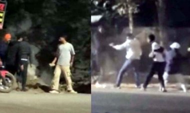 दो गुटों के बीच खूनी संघर्ष, जमकर चले पत्थर, हिंसक झड़प से दहल उठा इलाका, वीडियो सोशल मीडिया पर वीडियो जमकर वायरल, जांच शुरु