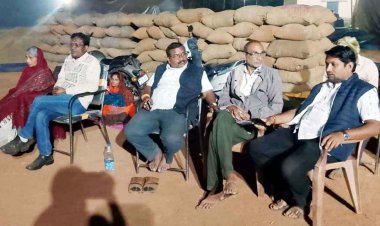 पूर्व भाजपा विधायक नहीं बेच सकी अपना धान, सुबह से रात तक बैठीं खरीदी-केंद्र के बाहर, नहीं हुई सुनवाई, 7,565 किसान भी वंचित