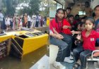 पुलिया से गिरा अनियंत्रित स्कूली वाहन; सड़क हादसे में एक छात्रा की मौत, 13 से ज्यादा गंभीर घायल, अभिभावकों में चिंता और आक्रोश