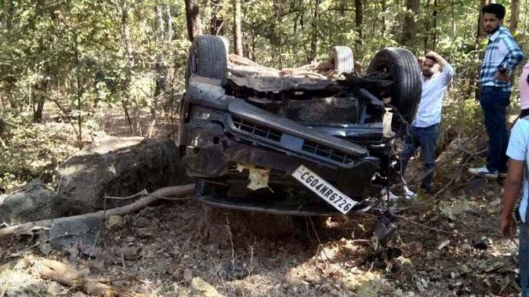 गरियाबंद नेशनल हाईवे 130C पर दर्दनाक सड़क हादसा, तेज रफ़्तार कार ने बाइक को मारी जोरदार टक्कर, पलटा वाहन, बुजुर्ग ने तोड़ा दम