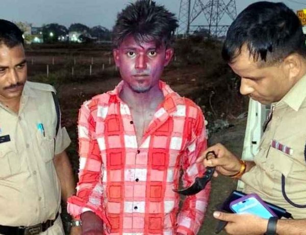 होली के दौरान खरोरा में डीजे पर डांस को लेकर खूनी संघर्ष, विधानसभा: भाईचारे पर खून का धब्बा, तिल्दा नेवरा: चाकूबाजी में युवक गंभीर, तीन की मौत