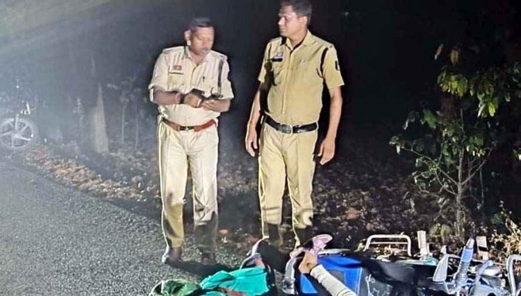 तेज रफ्तार अज्ञात वाहन ने बाइक को मारी जोरदार टक्कर, चौथिया बारात से लौट रही महिला और 9 वर्षीय बच्ची की सड़क हादसे में दर्दनाक मौत, पसरा मातम