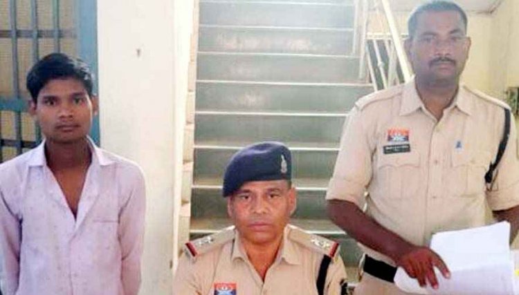 नाबालिग को शादी का झांसा देकर बलात्कार पुलिस ने आरोपी राकेश को गिरफ्तार कर भेजा सलाखों के पीछे, रायपुर से लड़की सकुशल बरामद