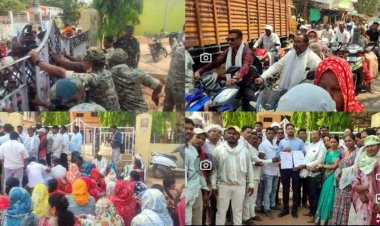 धमतरी में 102 सरपंचों ने किया जनपद का घेराव, दुर्व्यवहार का आरोप, 3 पंचायत सचिवों के खिलाफ कार्रवाई की मांग, उग्र आंदोलन की दी चेतावनी