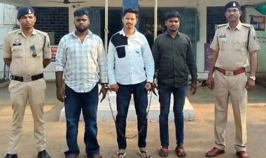 पुरानी रंजिश में 22 बार चाकू गोदकर ठेकेदार को उतारा मौत के घाट, पुलिस ने बहुचर्चित हत्याकांड के 3 फरार आरोपियों को गिरफ्तार के भेजा सलाखों के पीछे