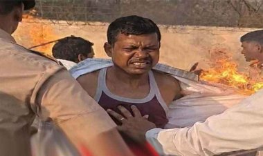 प्रदेश में बढ़ रहे अपराध से बेकाबू हुआ जनाक्रोश, रेप कांड के खिलाफ प्रदर्शन के दौरान पुतला दहन में भड़की आग, आग की लपटों की चपेट में आए जवान