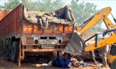 NH-30 पर भीषण हादसा: तेज रफ़्तार ट्रक ने  माजदा को मारी जोरदार टक्कर, सड़क हादसे 2 मजदूरों की मौत, अलग-अलग तीन हादसों में कुल 10 लोग घायल