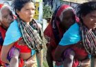 भीषण गर्मी 500 की पेंशन लेने 90 वर्षीय बुजुर्ग को 9 km पीठ पर उठाकर बैंक पहुंची बहू, सिर्फ गरीबों के लिए नियम!, सास-बहू के वीडियो ने खोली पोल