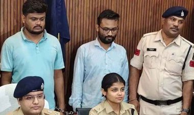 रायपुर में दिनदहाड़े महिला से चेन झपटमारी करने वाले आरोपी विवेक और सोने की चेन गलाने वाला ज्वेलर्स प्रशांत दोनों गिरफ्तार होकर पहुंचे सलाखों के पीछे