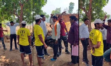 आरआई-पटवारी को ग्रामीणों ने दो घंटे तक बनाया बंधक, गलत सीमांकन का आरोप; सुसाइड की धमकी से मचा हड़कंप, वीडियो जमकर वायरल, FIR दर्ज
